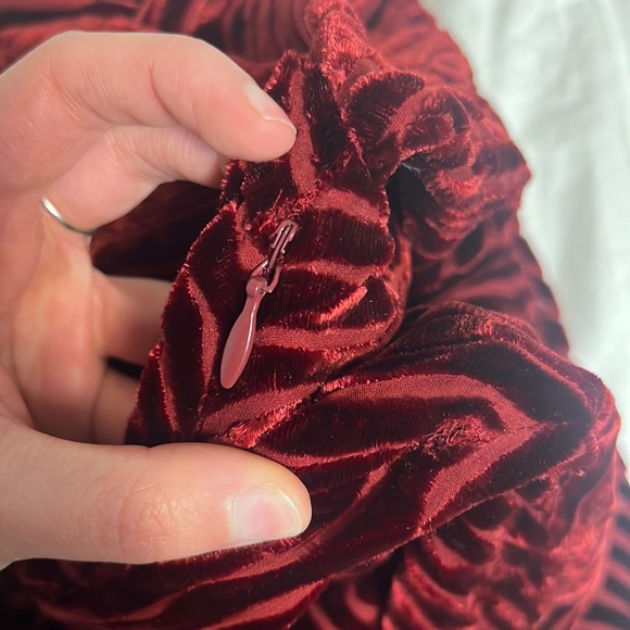 KARL LAGERFELD Collection FW 1994 Velvet Devoré Asymmetrical Red Velvet Dress xs - Picture 16 of 17